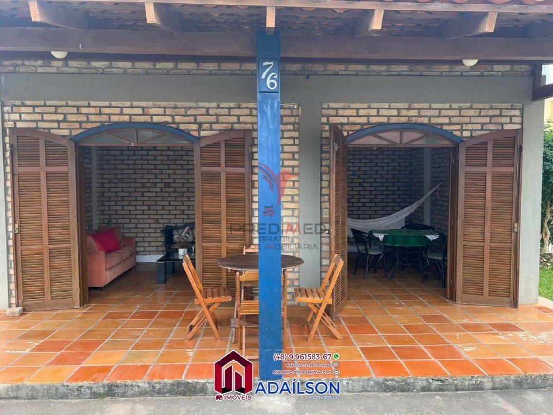 *Casa para venda em Florianópolis SC Bairro Praia de Canasvieiras* Rua João Luiz da Silva Brito Florianópolis - 