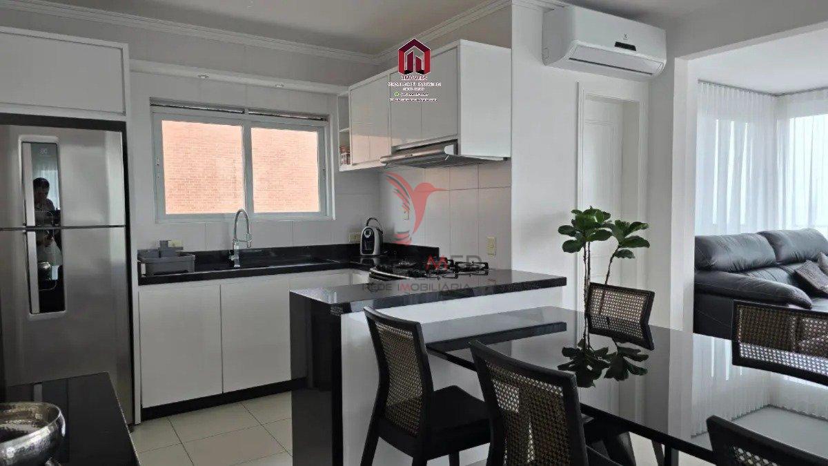 Cobertura para venda em Floripa Bairro Canasvieiras com 3 quartos, sendo 3 suítes, 170m² Rua dos Eucaliptos Florianópolis - 