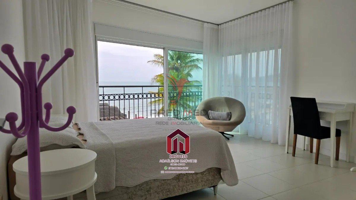 Cobertura para venda em Floripa Bairro Canasvieiras com 3 quartos, sendo 3 suítes, 170m² Rua dos Eucaliptos Florianópolis - 