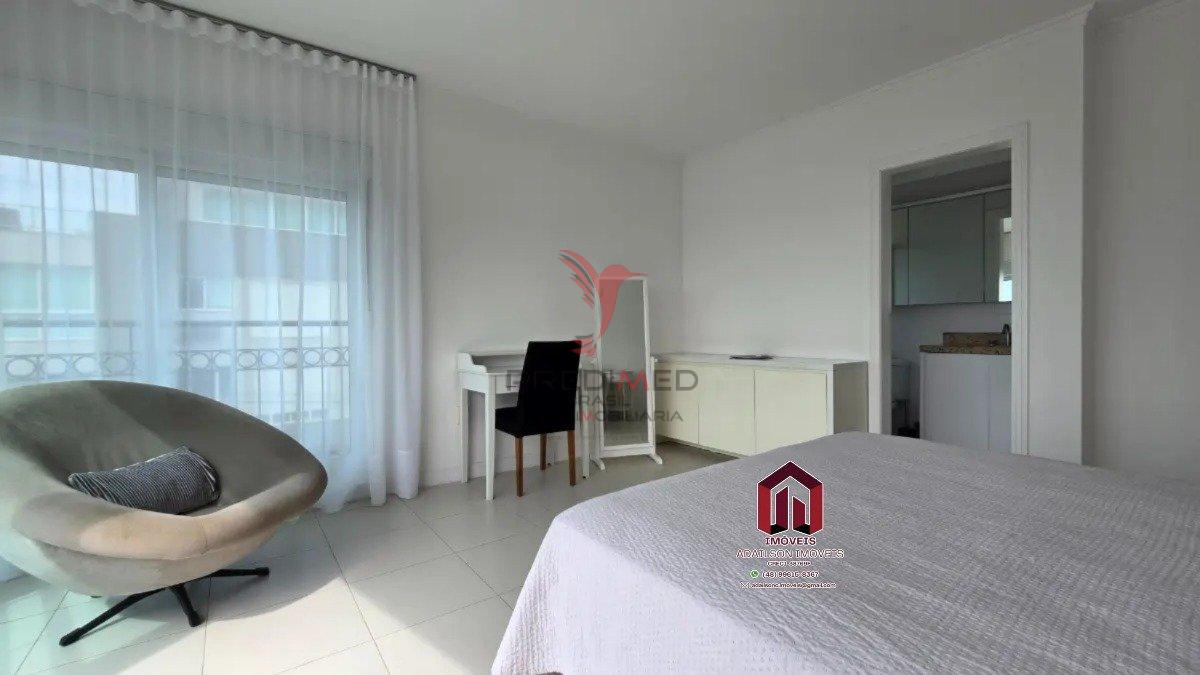 Cobertura para venda em Floripa Bairro Canasvieiras com 3 quartos, sendo 3 suítes, 170m² Rua dos Eucaliptos Florianópolis - 