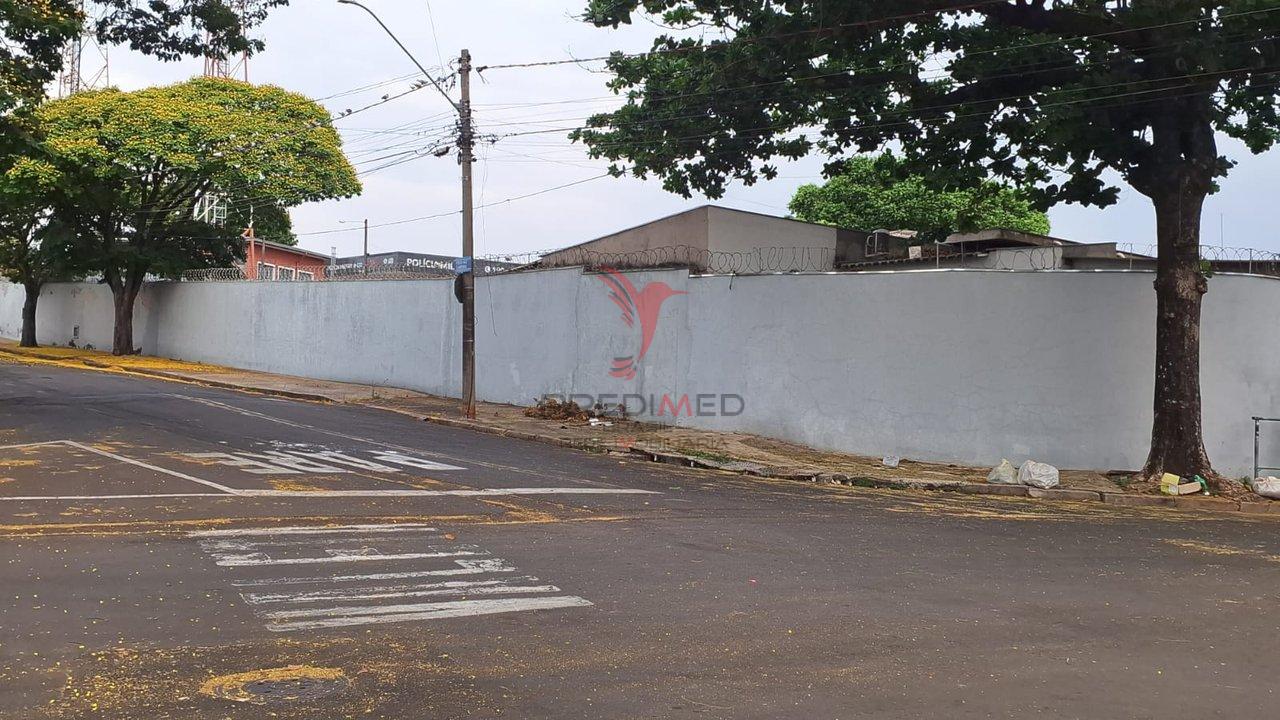 Vendo Casa de Esquina no Jardim Algodoal em Piracicaba  Piracicaba - 