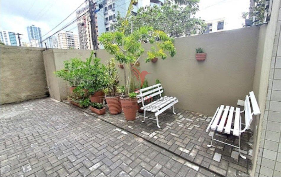 Apartamento em Tambaú a 100m do mar, localizado próximo ao Busto de Tamandaré e perto de t Rua Helena Meira Lima João Pessoa - 