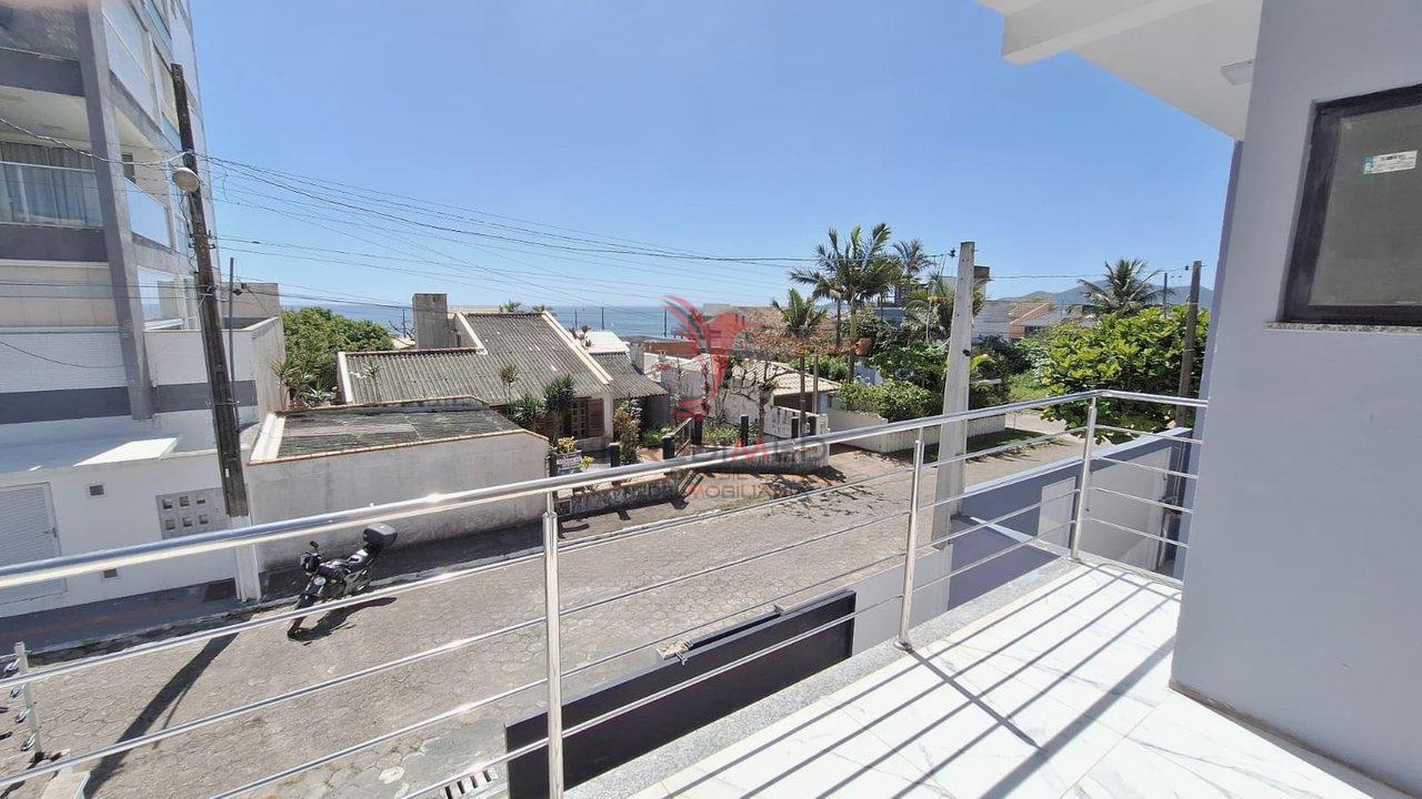 Sobrado na Praia  Penha - 