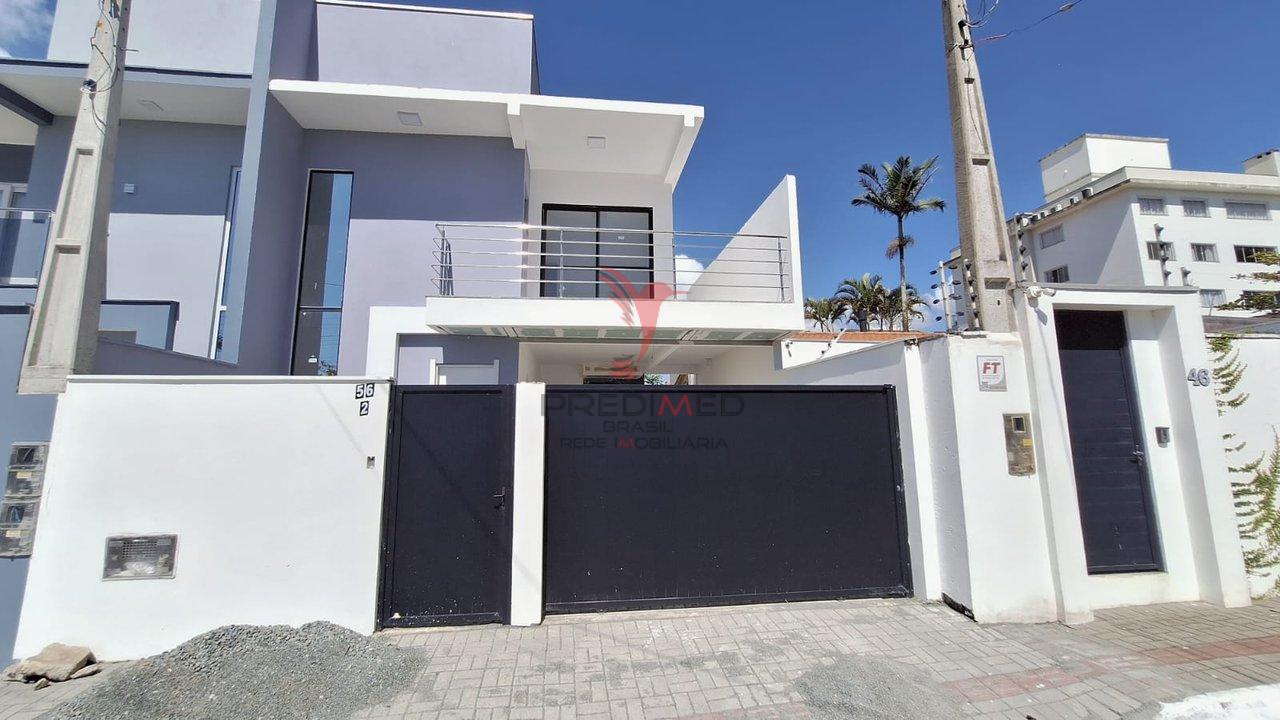 Sobrado na Praia  Penha - 