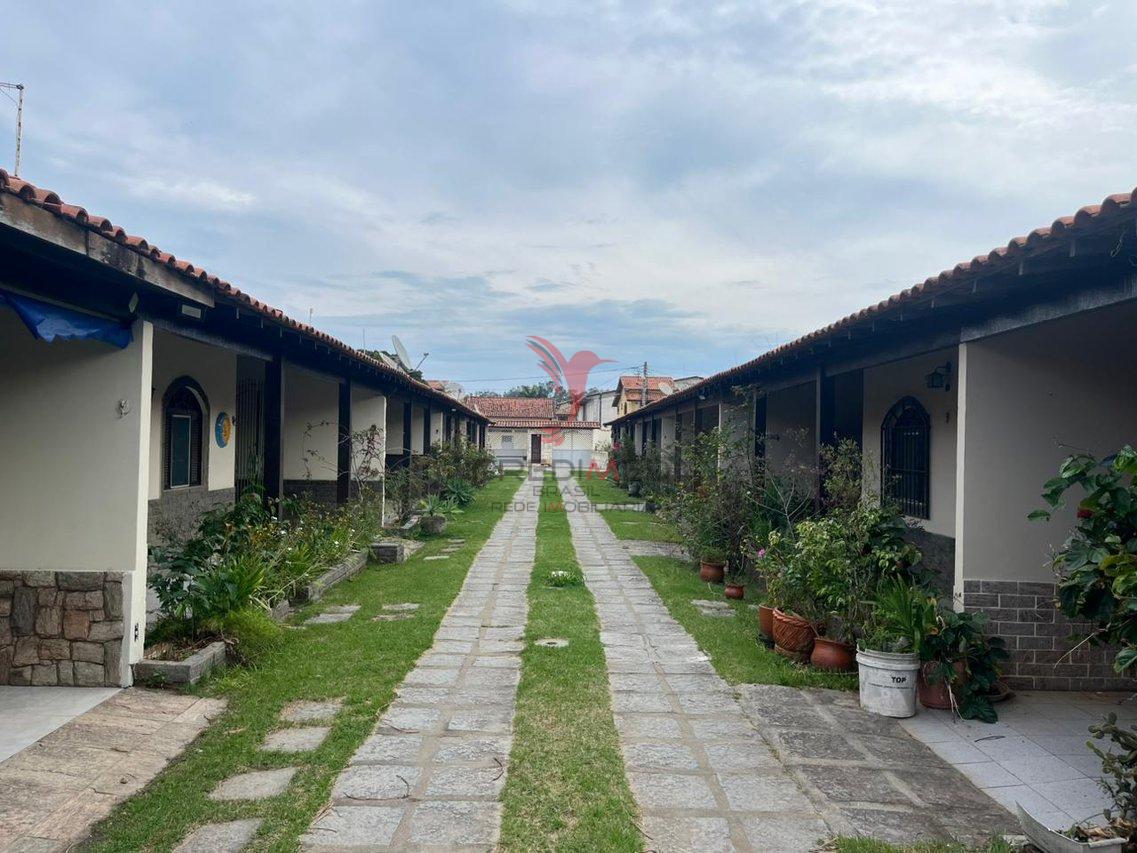 Casa com Piscina em Condomínio - R$ 350.000! Rua das Orquídeas Iguaba Grande - 