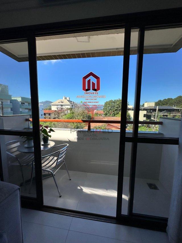 Apartamento Praia à venda, 2 quartos sendo,1vagas, sacada, todo mobiliado Florianópolis SC Rua dos Eucaliptos Florianópolis - 