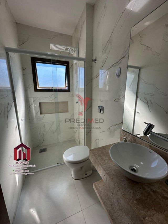 Apartamento Praia à venda, 2 quartos sendo,1vagas, sacada, todo mobiliado Florianópolis SC Rua dos Eucaliptos Florianópolis - 