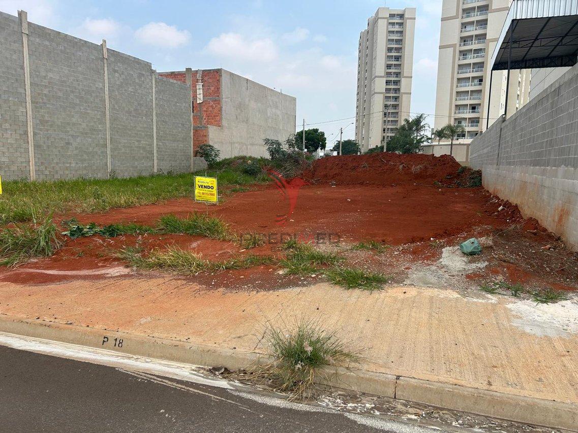 TERRENO MISTO NO JARDIM ALPHACENTER EM SBO  Santa Bárbara D'Oeste - 