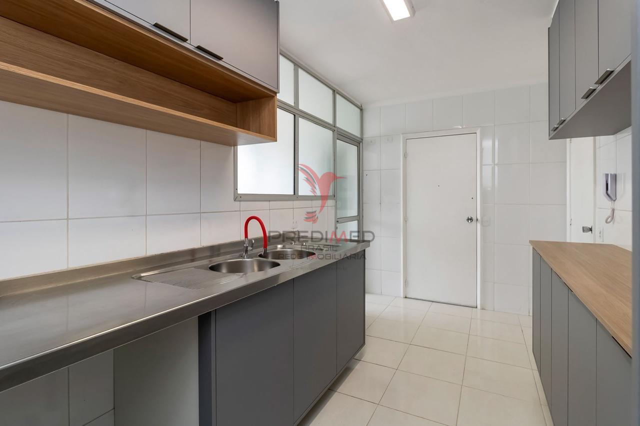 Vende-se no Morumbi, apartamento com 3 Quartos e 2 Vagas de Garagem Rua Charles Spencer Chaplin São Paulo - 