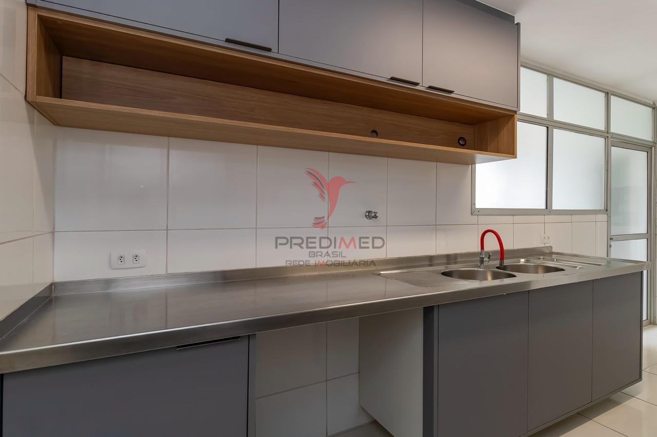 Vende-se no Morumbi, apartamento com 3 Quartos e 2 Vagas de Garagem Rua Charles Spencer Chaplin São Paulo - 