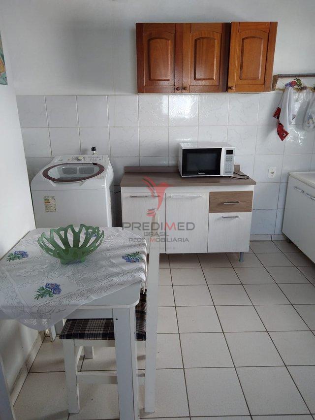 Lindo, muito lindo, situado a duas quadras da praia, 5 imóveis, com academia, piscina rua Manuel Domingos  Laguna - 