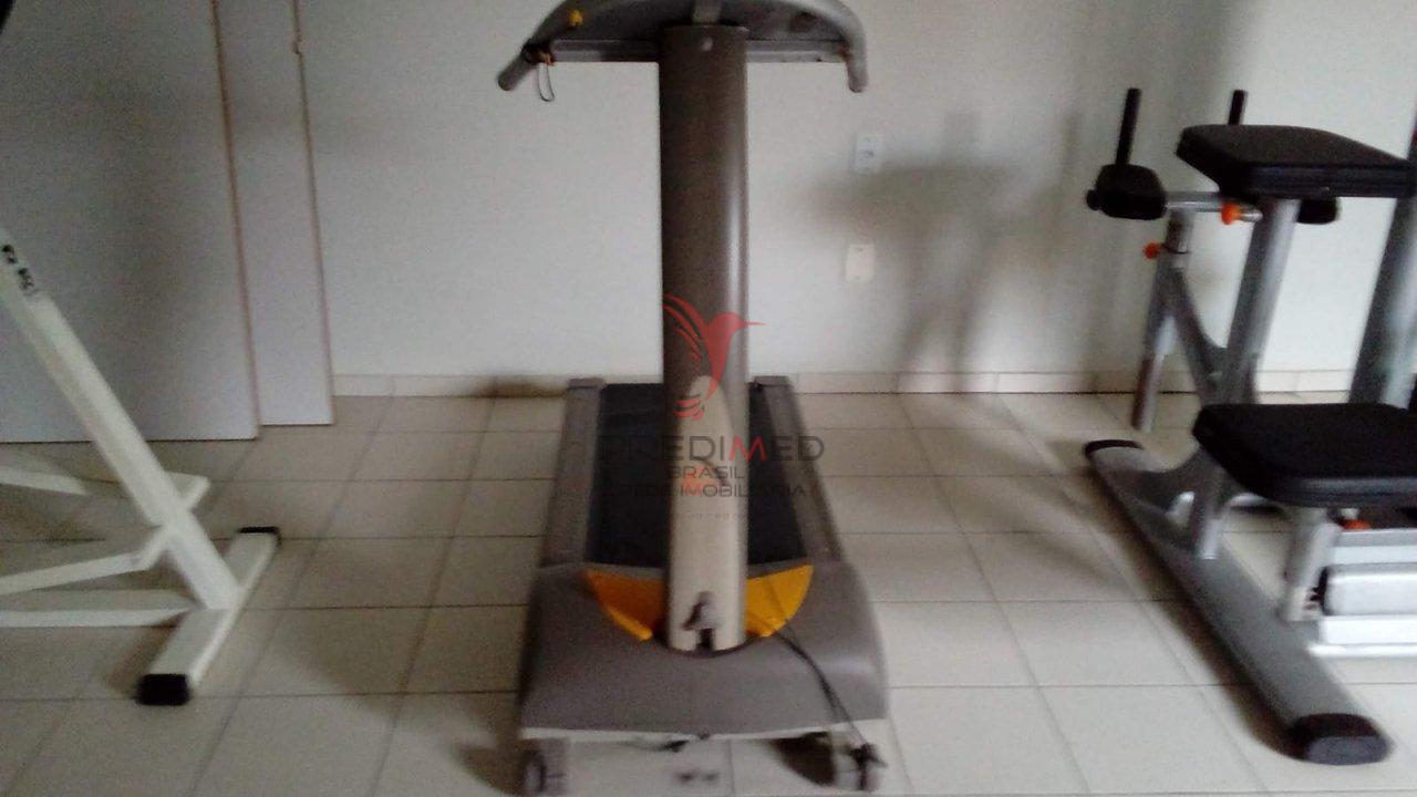 Lindo, muito lindo, situado a duas quadras da praia, 5 imóveis, com academia, piscina rua Manuel Domingos  Laguna - 