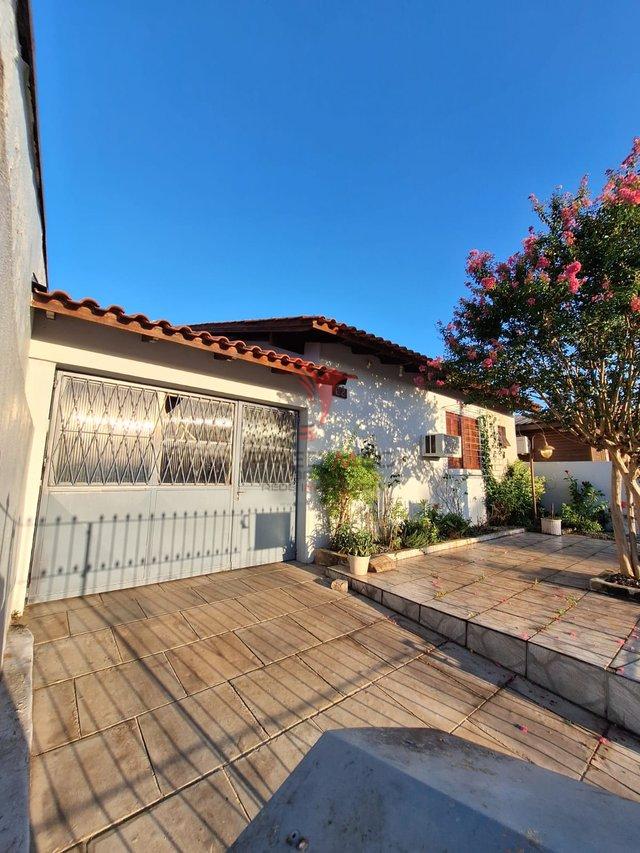 Belo imóvel, longe de enchentes e com tudo necessário perto de você, vem ser feliz!!! rua Regente Feijó Gravataí - 