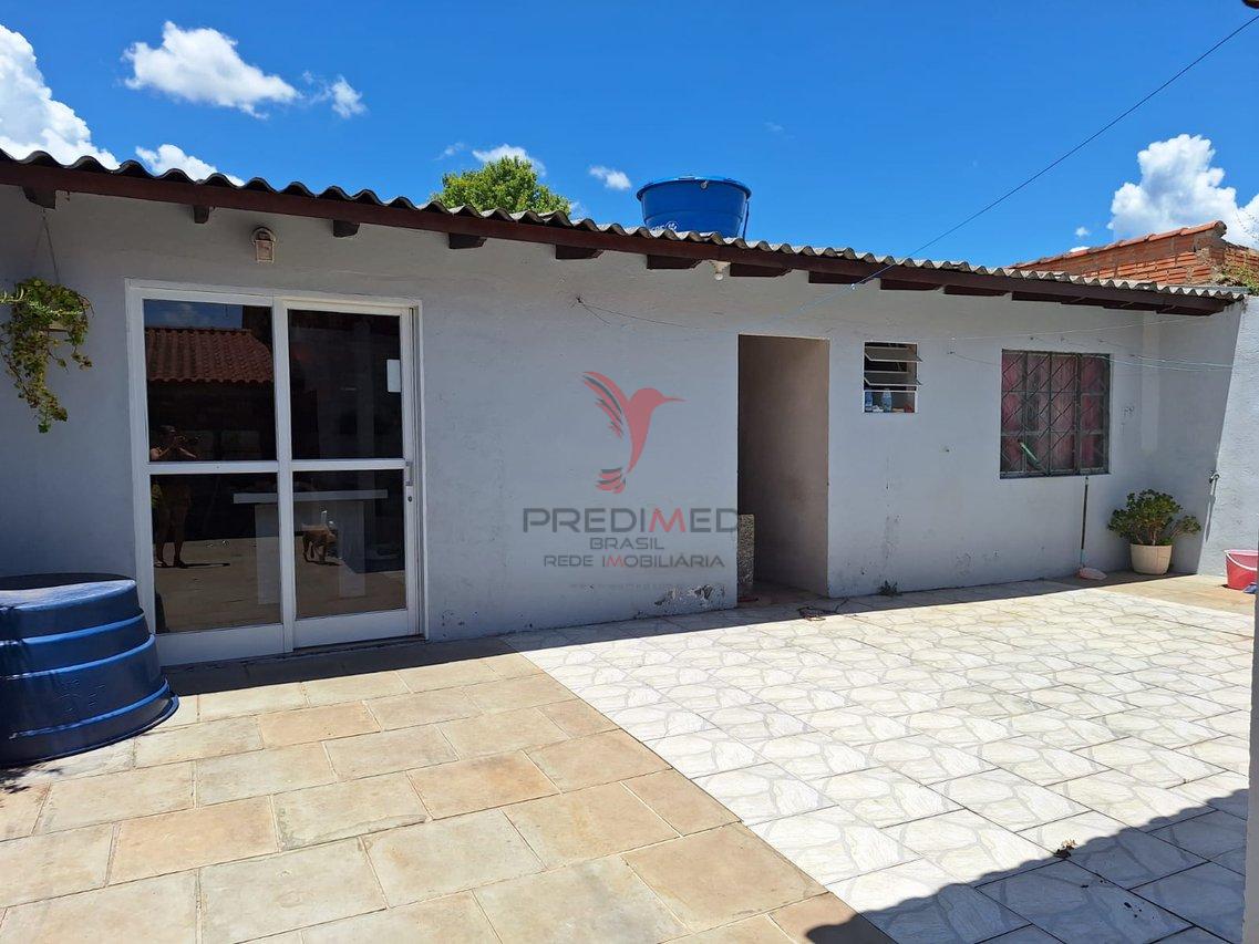 Belo imóvel, longe de enchentes e com tudo necessário perto de você, vem ser feliz!!! rua Regente Feijó Gravataí - 