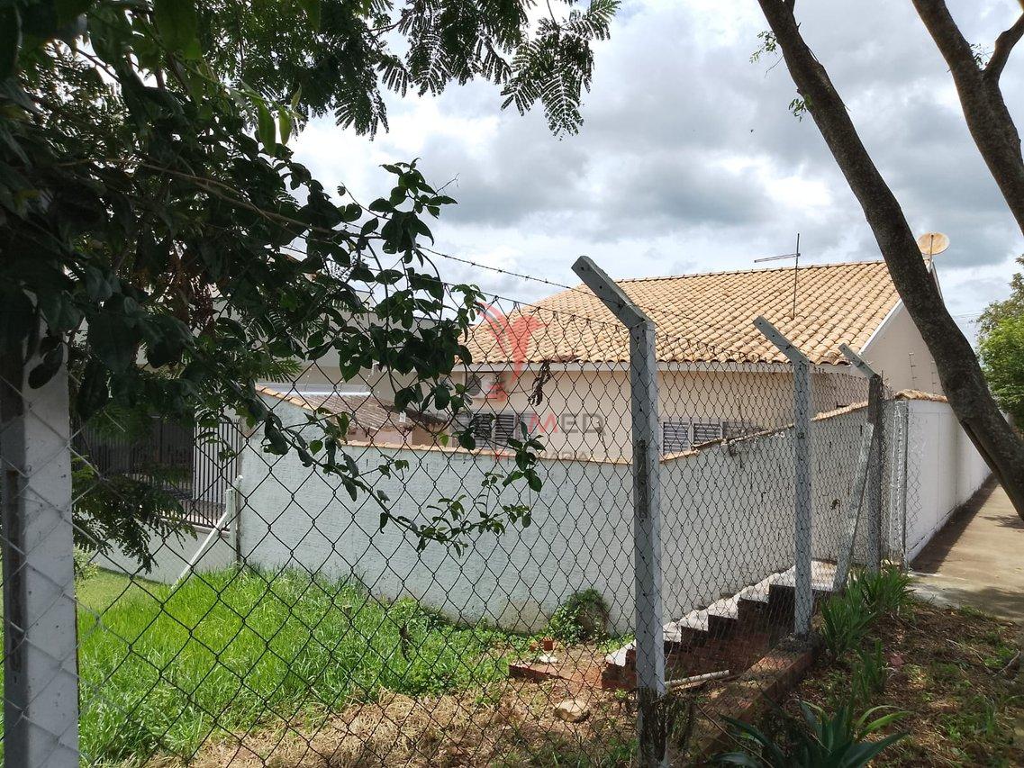 Vendo ou troco Casa de esquina no Jardim Bot&acirc;nico em S&atilde;o Pedro  São Pedro - 