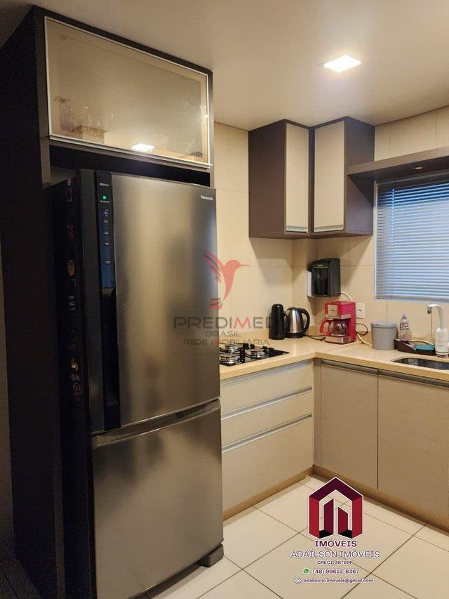 Apartamento com 2 Quartos e 1 banheiros &agrave; Venda, 77m&sup2; por R$ 389.000 SJ - SC Rua Santa Bárbara São José - 