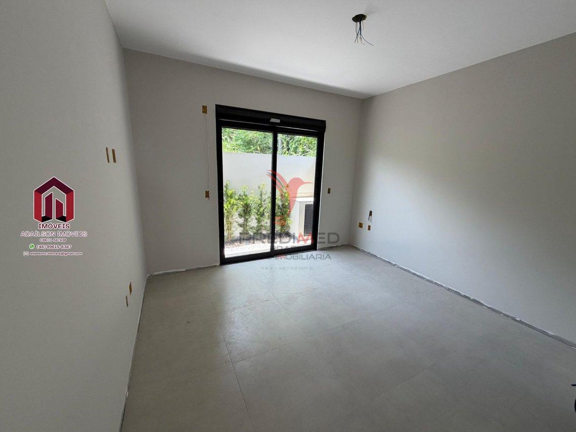 Linda casa moderna com 3 su&iacute;tes e &aacute;rea gourmet &ndash; S&atilde;o Jos&eacute;/SC - Brasil Rua Laurindo José Cristovão São José - 