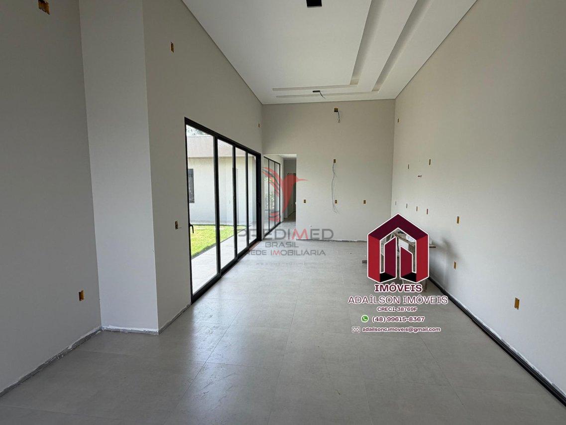 Linda casa moderna com 3 su&iacute;tes e &aacute;rea gourmet &ndash; S&atilde;o Jos&eacute;/SC - Brasil Rua Laurindo José Cristovão São José - 