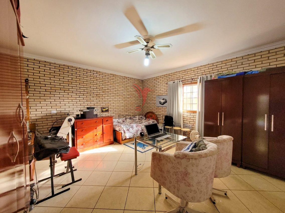 Chácara de 1000 m² e 201m² de área útil no Recanto Vista Alegre em Americana- SP Rua Guido Seleghini Americana - 