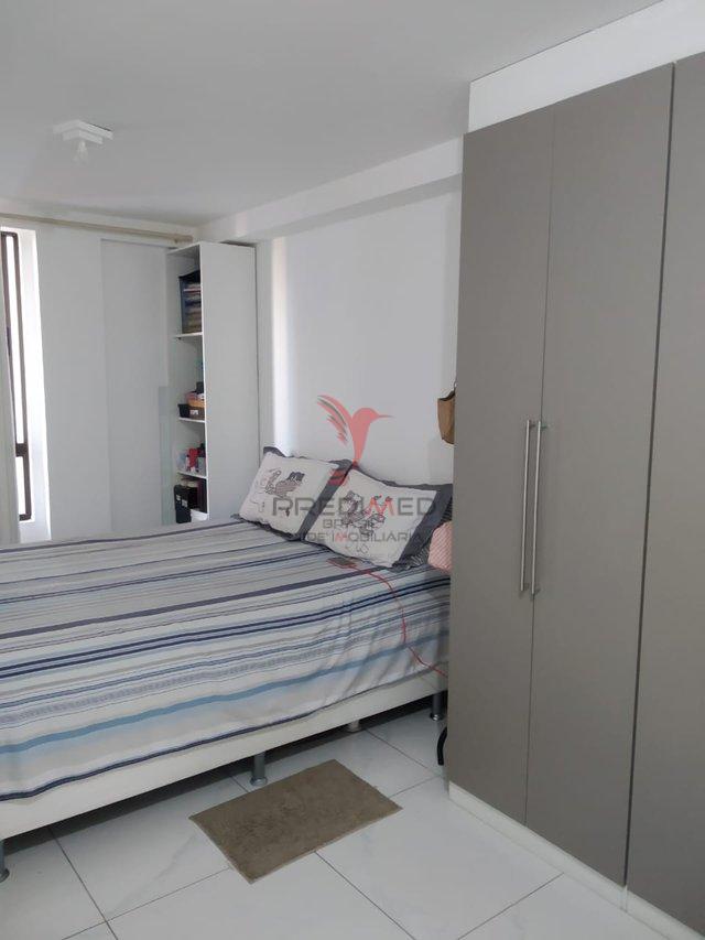Apartamento excelente no melhor bairro  Cabo Branco Rua Coronel Miguel Satyro João Pessoa - 