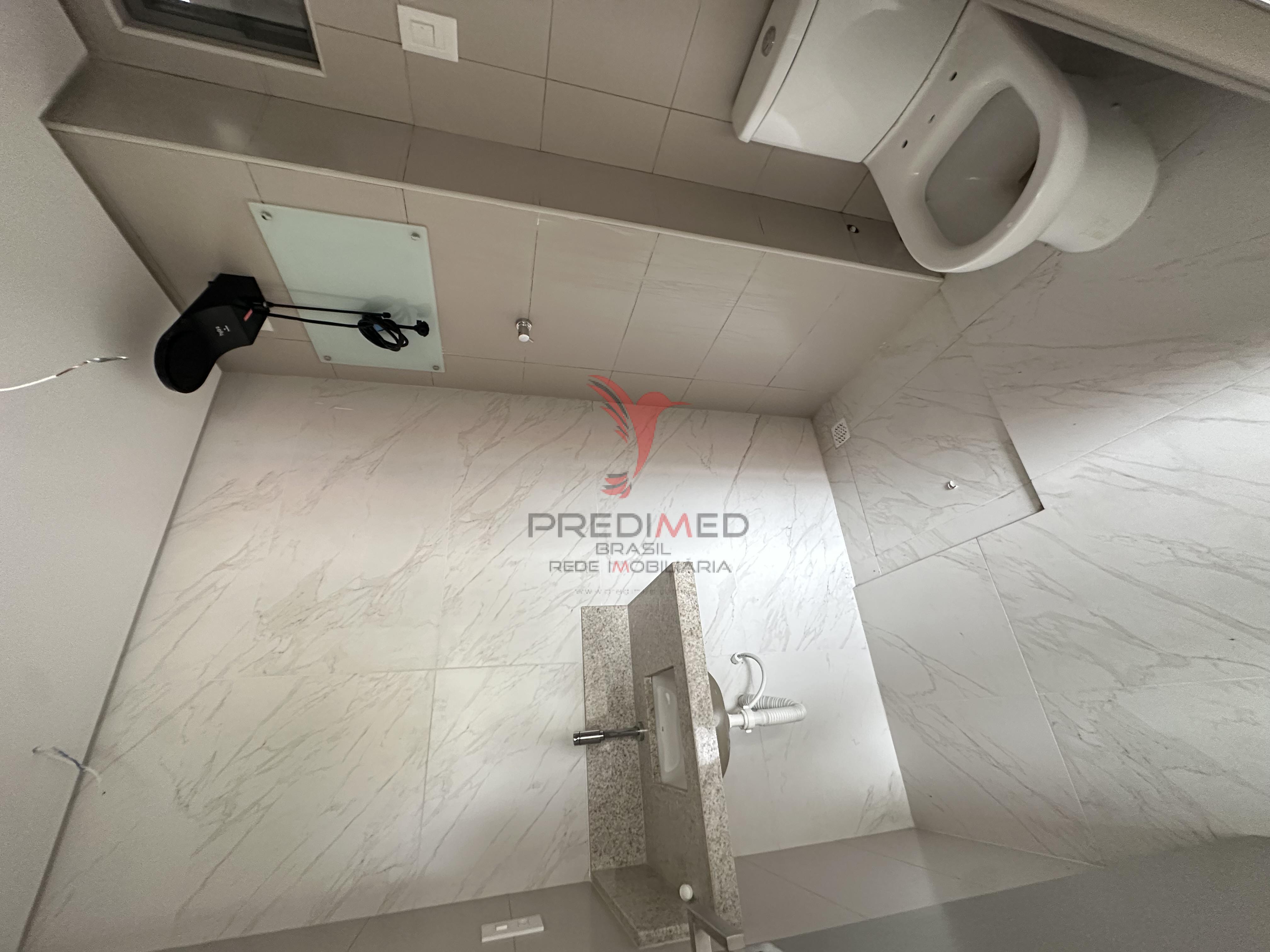 Vende-se apartamento na beira-mar do Cabo Branco, excelente moradia Av. Cabo Branco  João Pessoa - 