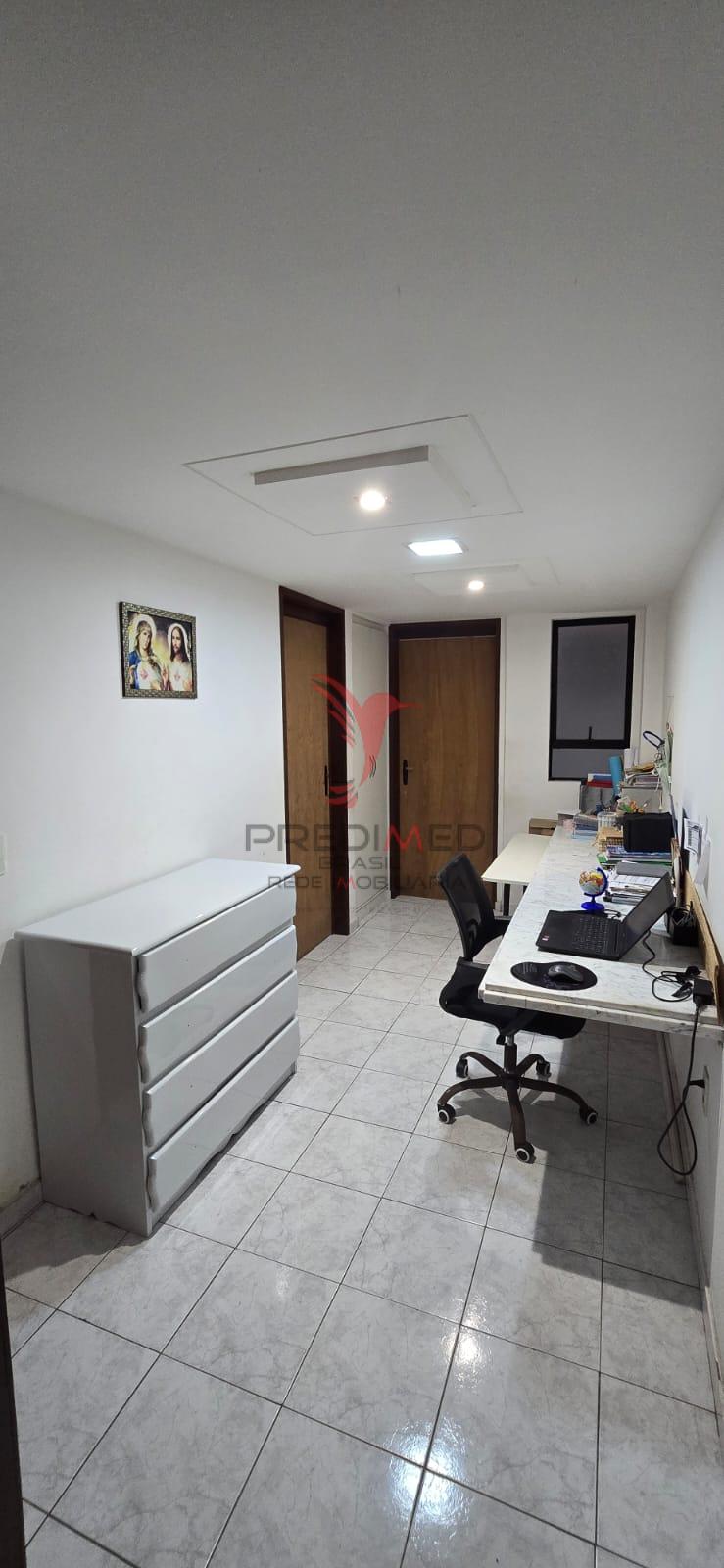Vende-se apartamento em excelente localiza&ccedil;&atilde;o no bairro de Manaira  João Pessoa - 