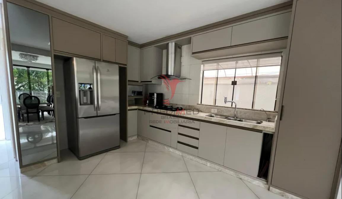 Casa de alto padr&atilde;o mobiliada no Jaragu&aacute; Esquerdo Rua João Carlos Stein Jaraguá do Sul - 