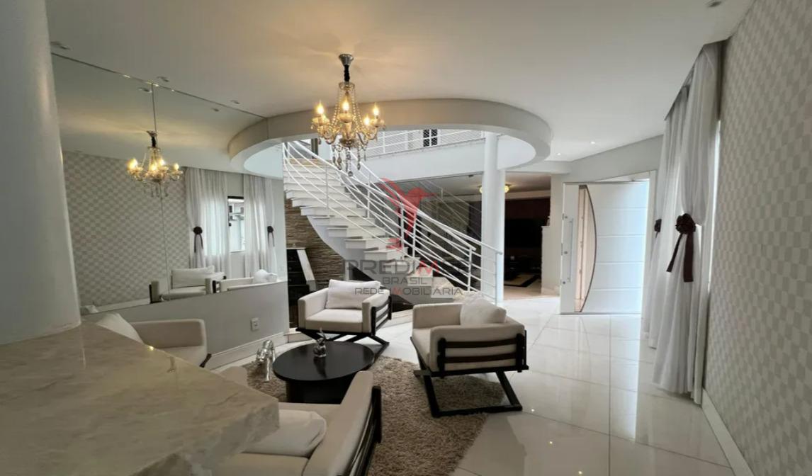 Casa de alto padr&atilde;o mobiliada no Jaragu&aacute; Esquerdo Rua João Carlos Stein Jaraguá do Sul - 