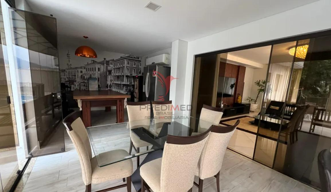 Casa de alto padr&atilde;o mobiliada no Jaragu&aacute; Esquerdo Rua João Carlos Stein Jaraguá do Sul - 