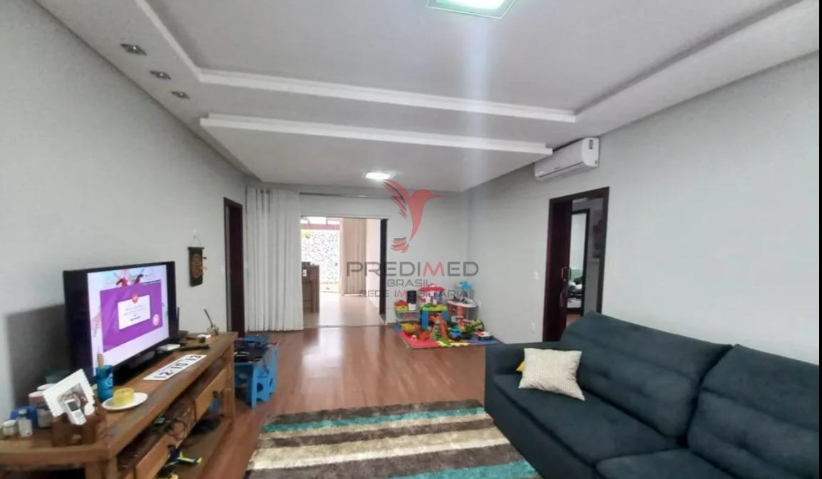 Casa semi mobiliada. Su&iacute;te mais dois quartos  Jaraguá do Sul - 