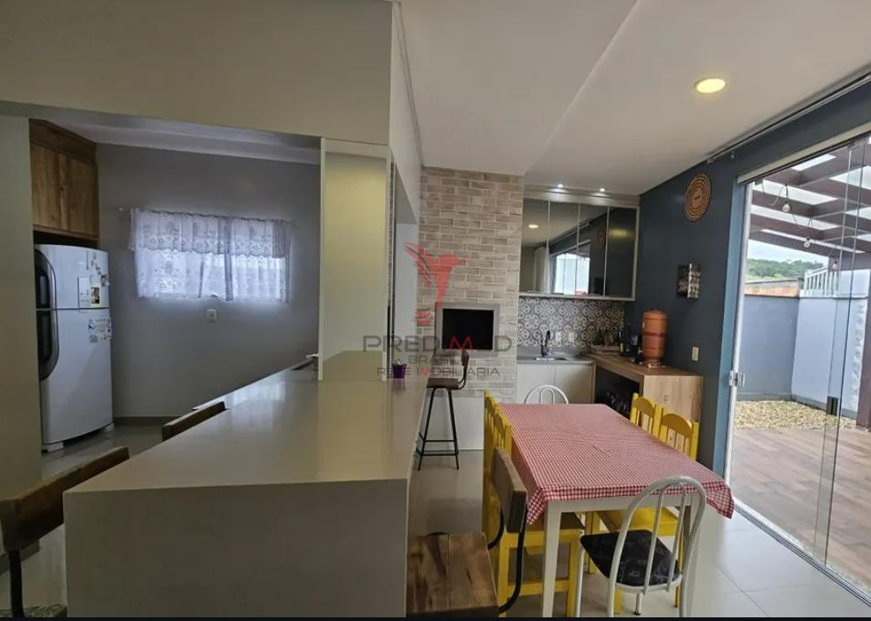 Casa semi mobiliada. Su&iacute;te mais dois quartos  Jaraguá do Sul - 