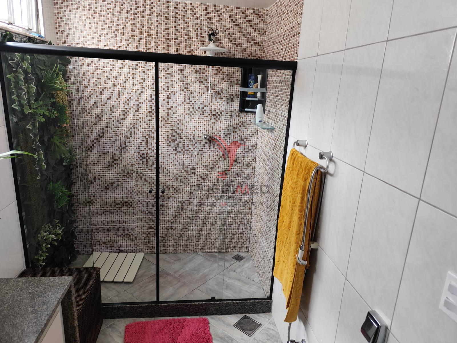 Tijuca Rua Desembargador Isidro Casa 3 quartos su&iacute;te garagem terra&ccedil;o, Rio de Janeiro, RJ Rua Desembargador Izidro Rio de Janeiro - 