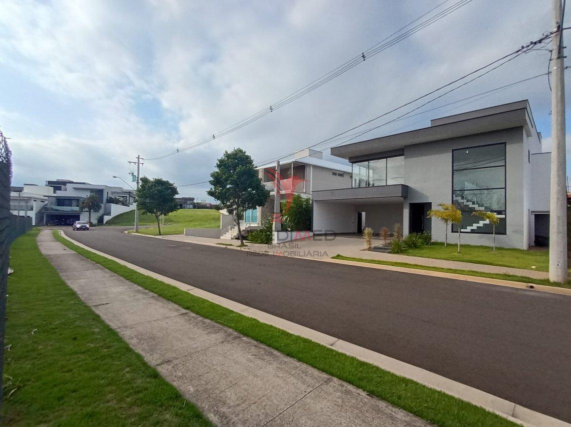 Bel&iacute;ssimo Sobrado com 3 su&iacute;tes, no  Condom&iacute;nio Damha 2 Piracicaba - SP  Piracicaba - 