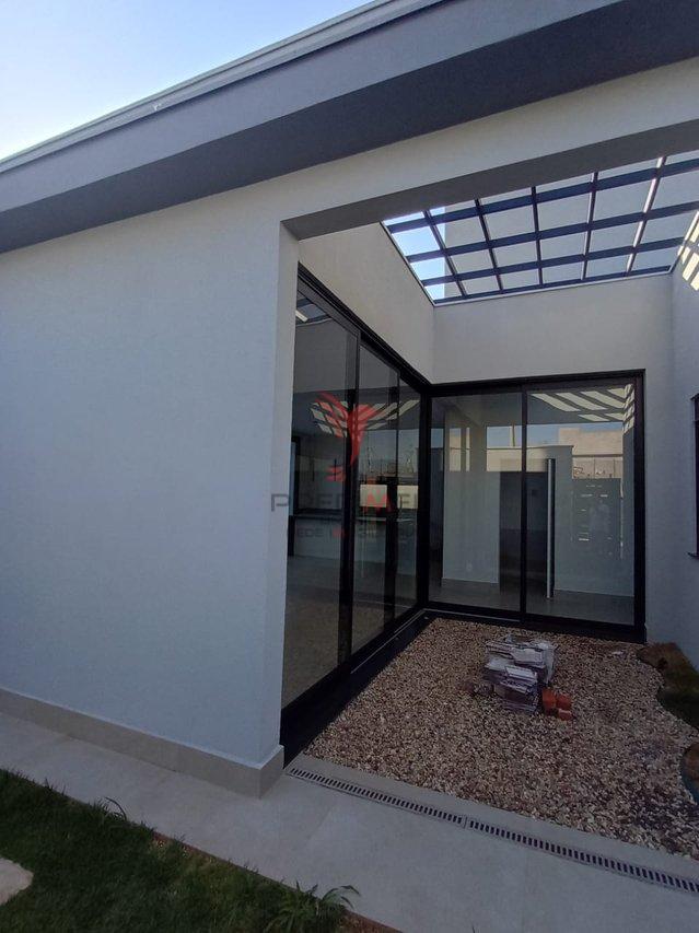 Vendo Casa T&eacute;rrea com duplo acesso no Damha 2 em Piracicaba  Piracicaba - 