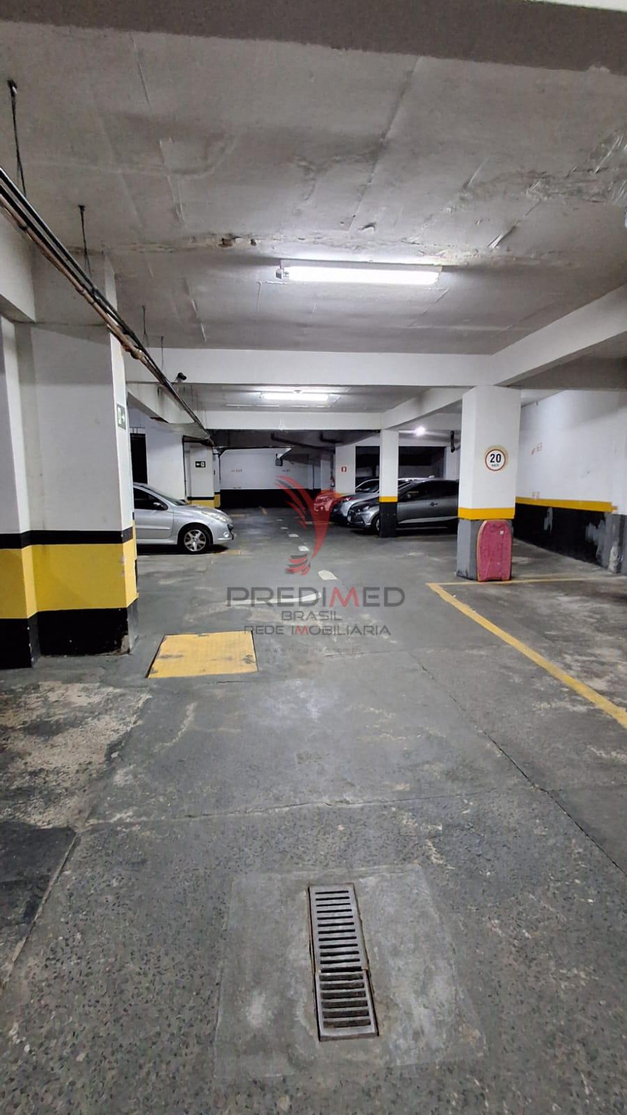 Apartamento Espa&ccedil;oso na Vila Monteiro com 2 banheiros e garagem coberta  - - 