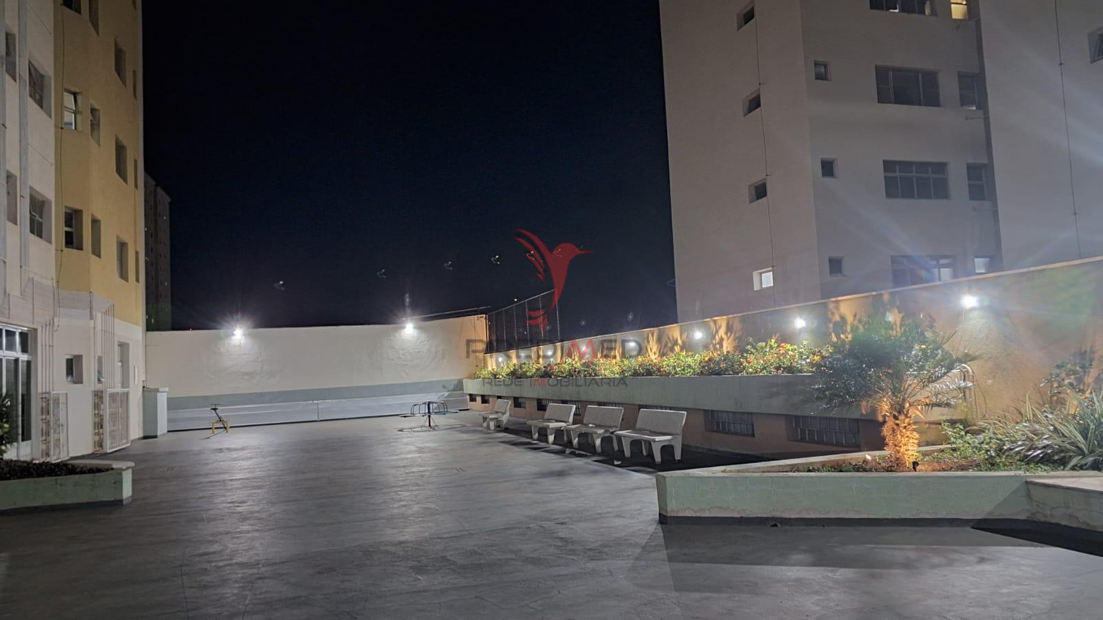 Apartamento Espa&ccedil;oso na Vila Monteiro com 2 banheiros e garagem coberta  - - 