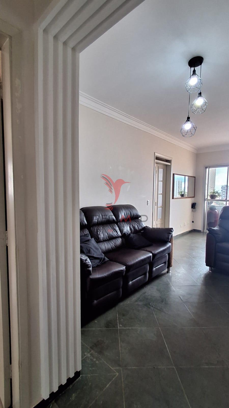 Apartamento Espa&ccedil;oso na Vila Monteiro com 2 banheiros e garagem coberta  - - 