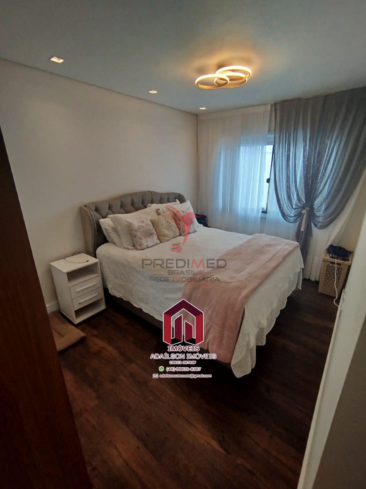 Casa com 3 Quartos sendo um su&iacute;te &agrave; venda, 104m&sup2;  Privativos - 2 vagas Tijucas SC Brasil  João Pessoa - 