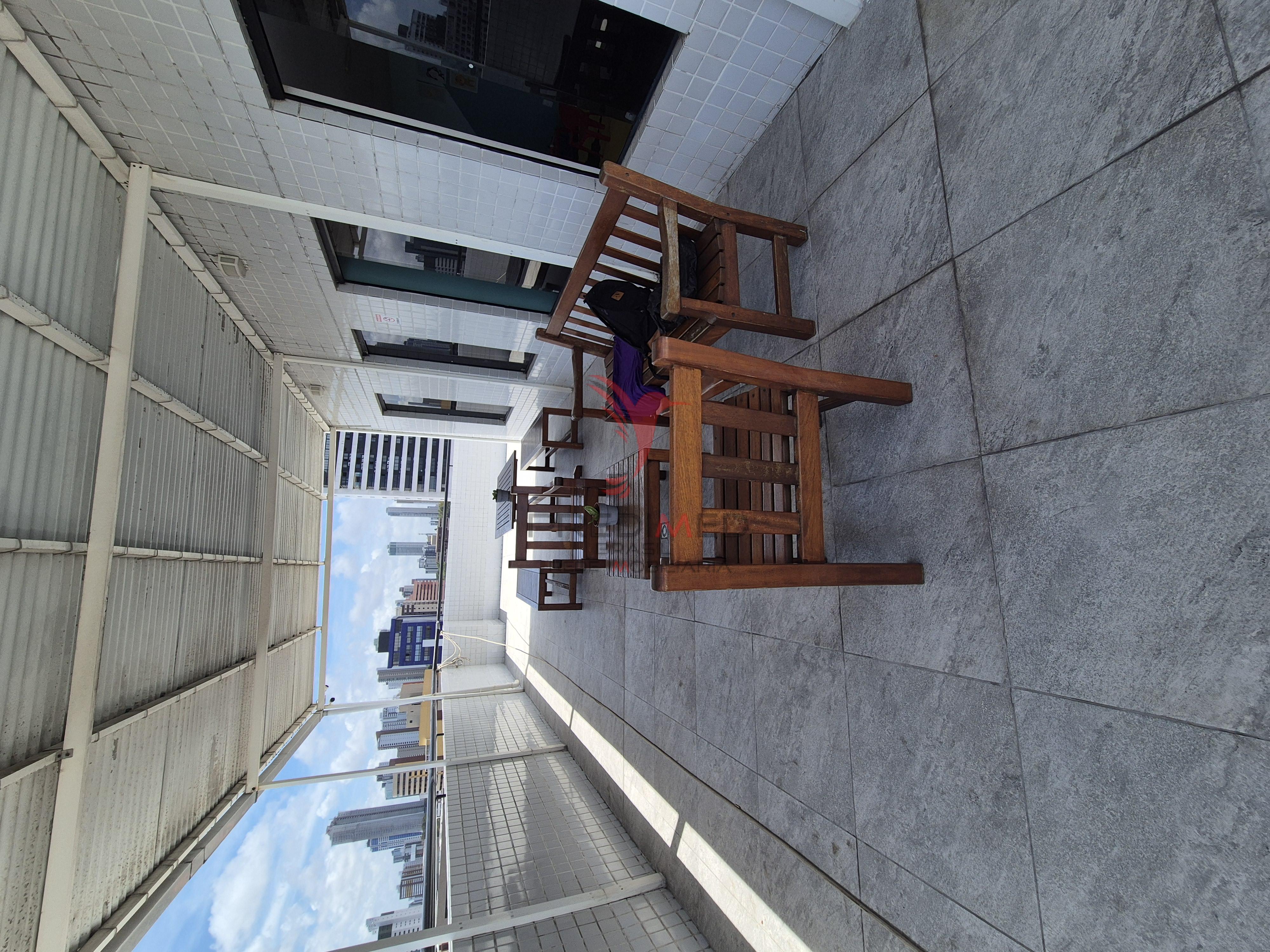 Apartamento em Mana&iacute;ra vista mar Avenida Manoel Morais João Pessoa - 