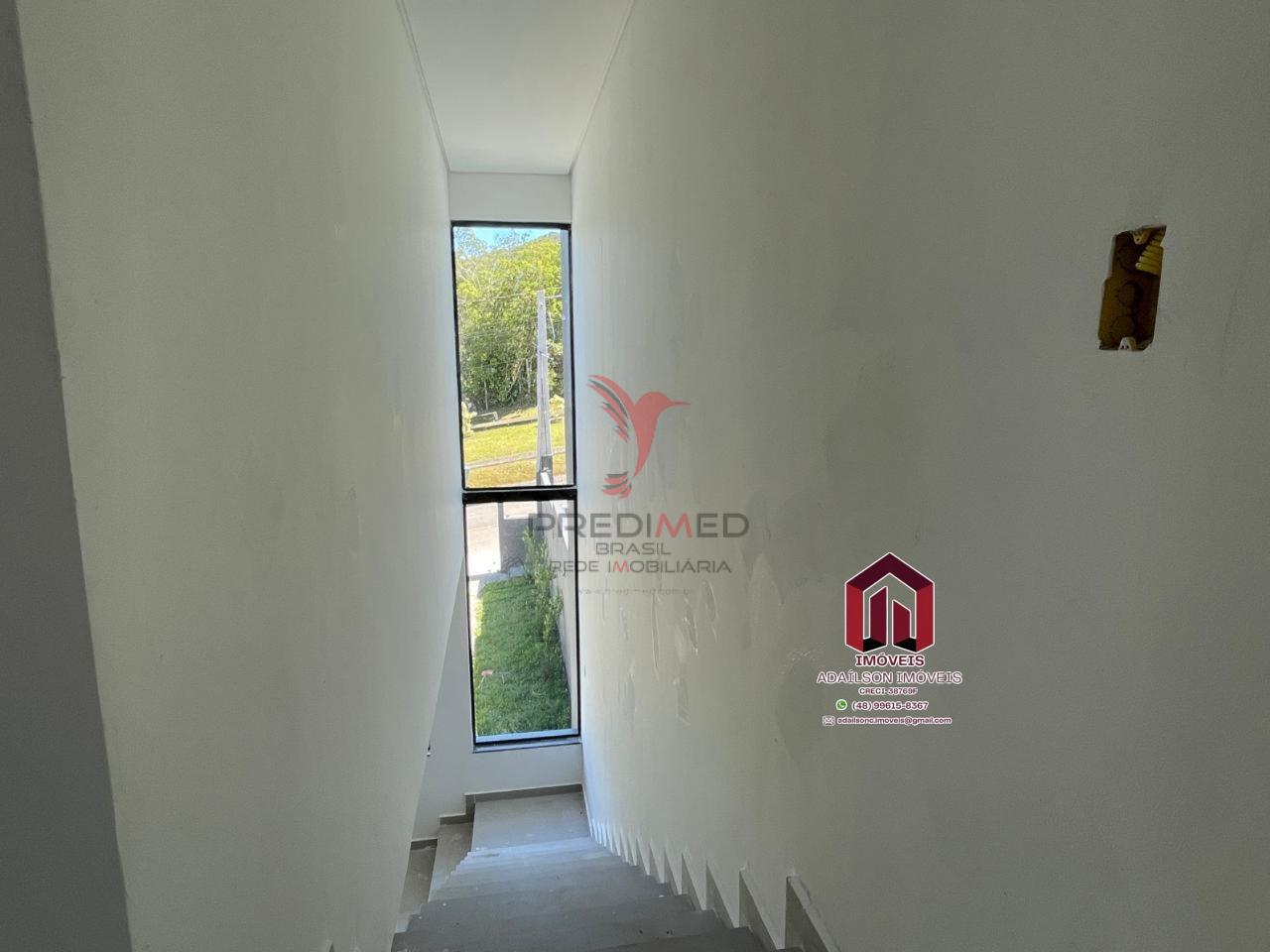 Sobrado &agrave; venda com 2 su&iacute;tes no Jardim Bot&acirc;nico &ndash; S&atilde;o Jos&eacute; SC Rua Francisco Torquato da Rosa São José - 