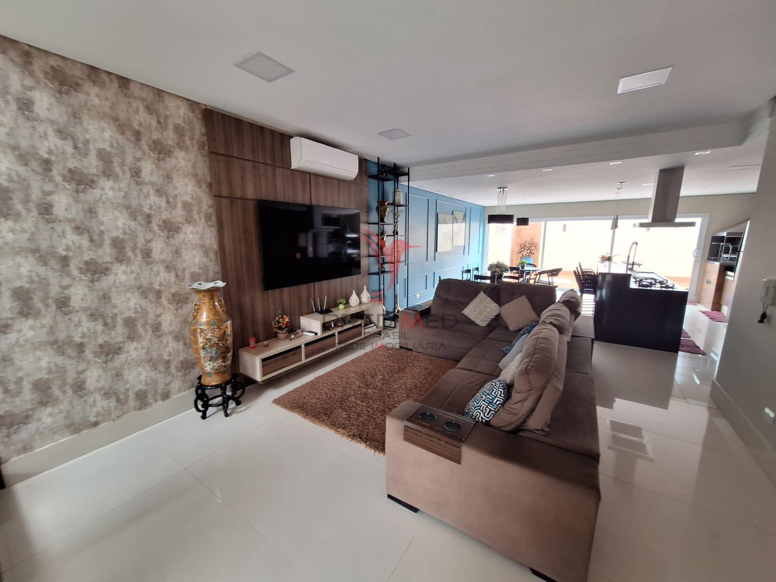 Venda Bel&iacute;ssimo Sobrado no Condom&iacute;nio Park Unimep Taquaral  Piracicaba - 