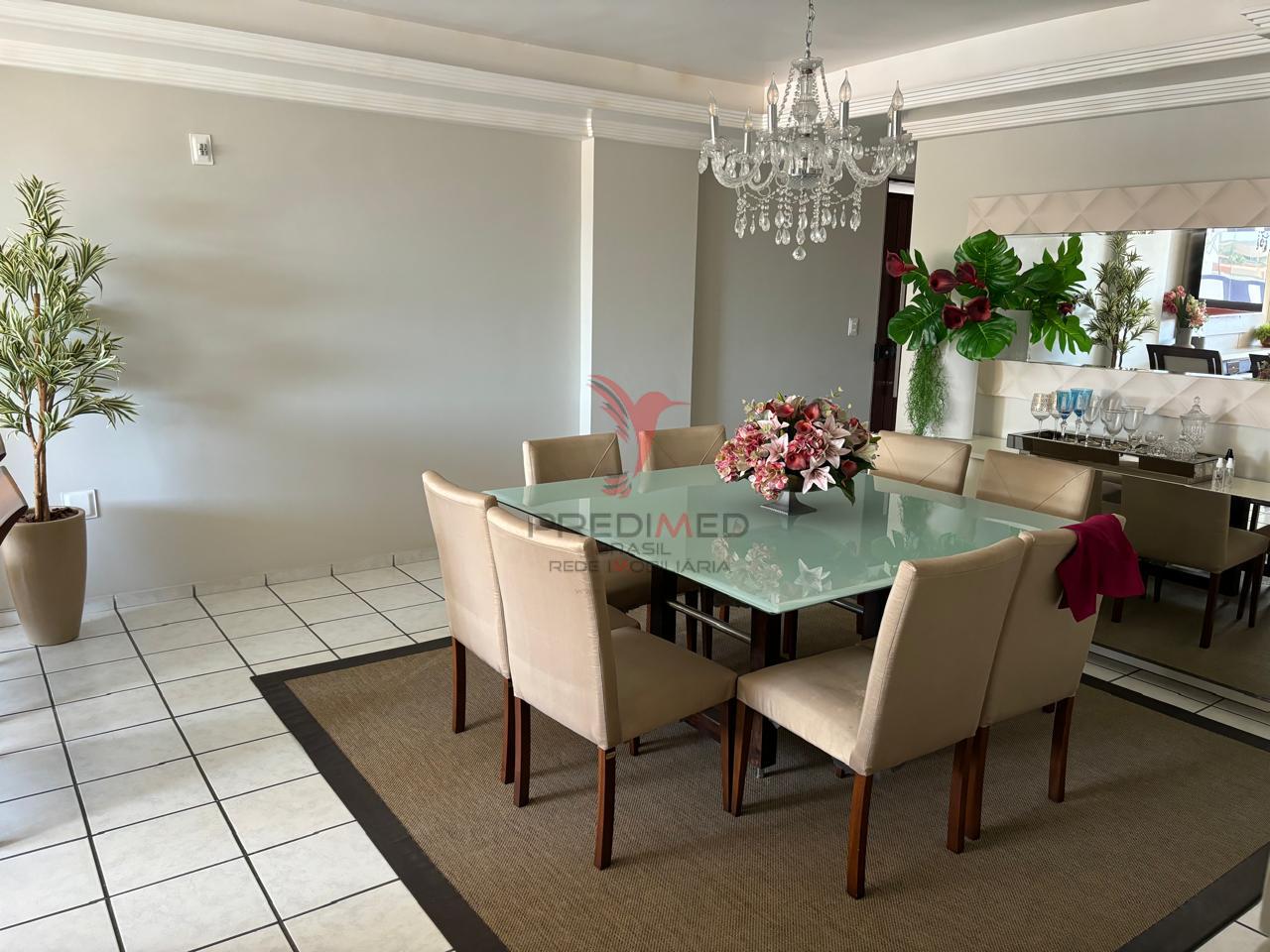 Apartamento, 3 quartos, 135 m² - Foto 1