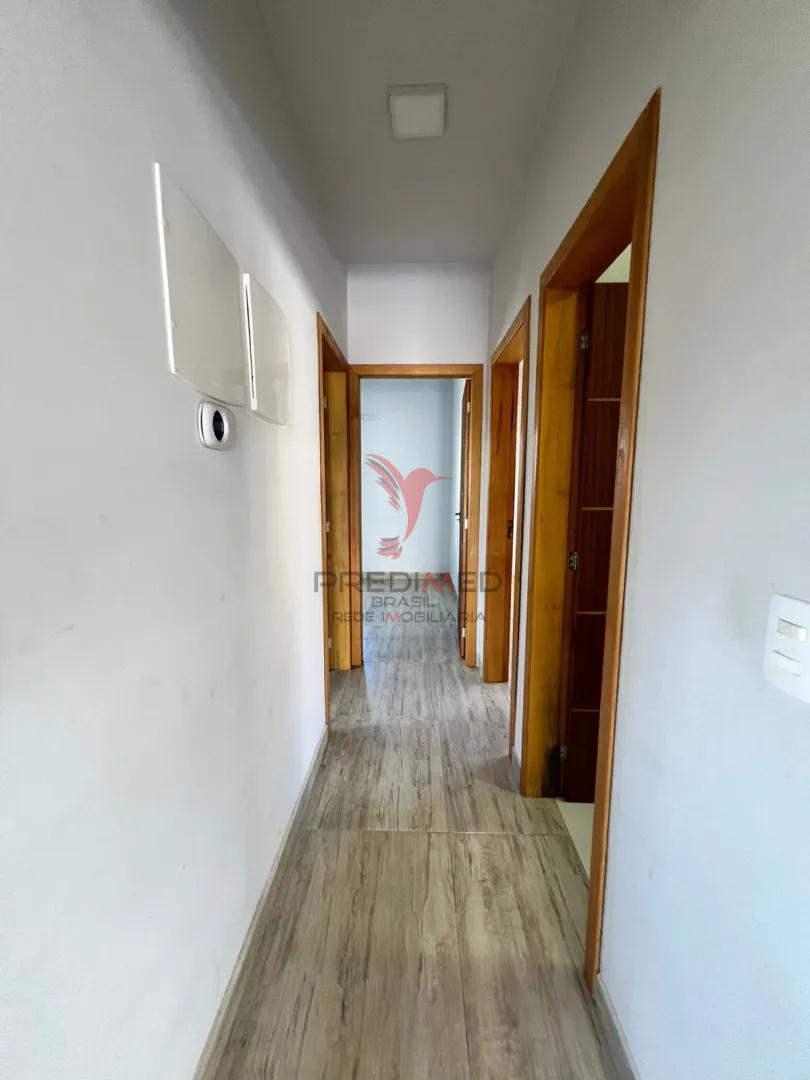 Casa, 3 quartos, 196 m² - Foto 2