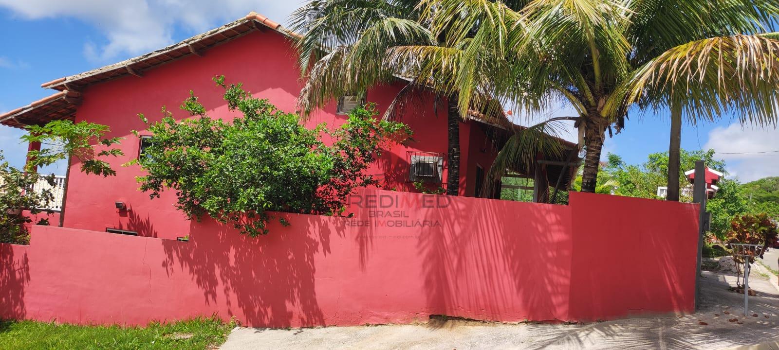 EXCELENTE IM&Oacute;VEL COM DUAS CASAS, PISCINA E &Aacute;REA GOURMET &ndash; 360M&sup2; DE TERRENO Rua dos Lírios Iguaba Grande - 