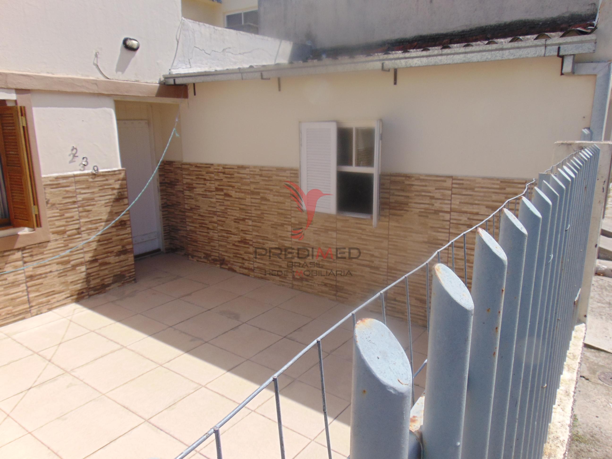 EXCELENTE CASA, NADA PARA REFORMAR, &Eacute; S&Oacute; SE MUDAR. No centro de  Pelotas  Pelotas - 