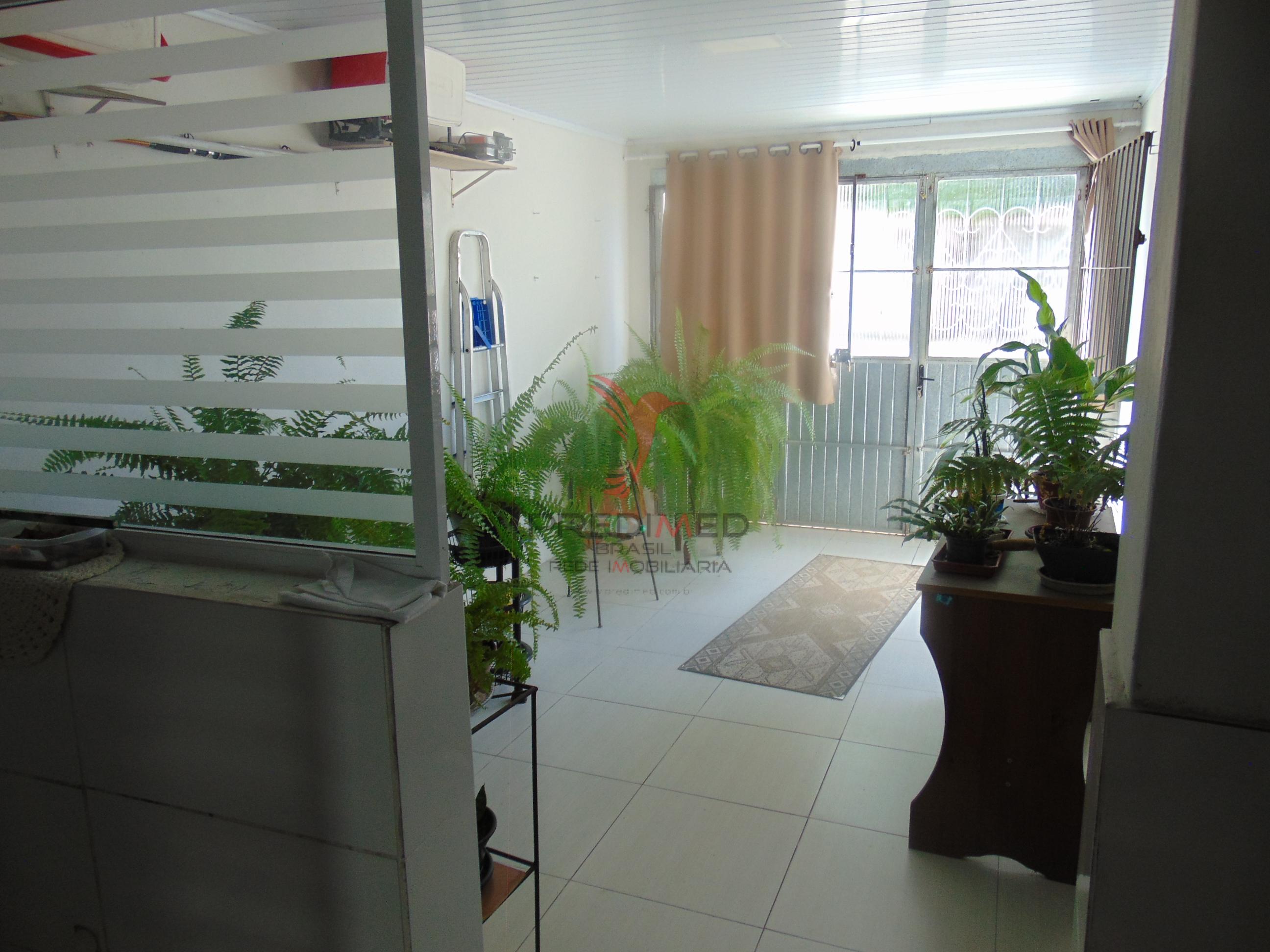 EXCELENTE CASA, NADA PARA REFORMAR, &Eacute; S&Oacute; SE MUDAR. No centro de  Pelotas  Pelotas - 