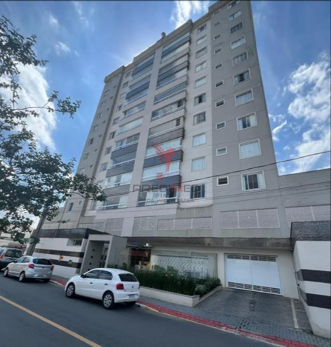 Apartamento semi mobiliado no centro de Jaragua  Jaraguá do Sul - 