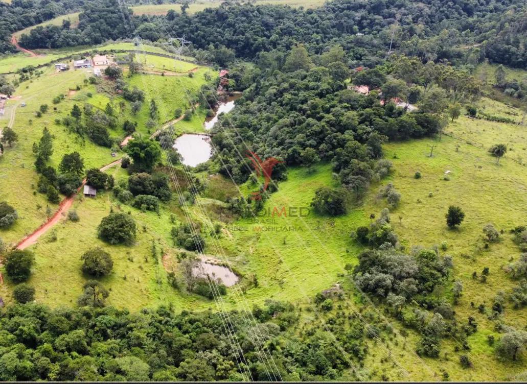 Sitio em oportunidade em Ara&ccedil;ariguama  ARACARIGUAMA - 
