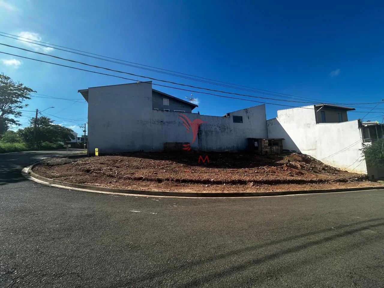 TERRENO DE ESQUINA COM 257,63M. No Bairro Terra Rica em Piracicaba Rua Ignez Forti Christofoletti Piracicaba - 