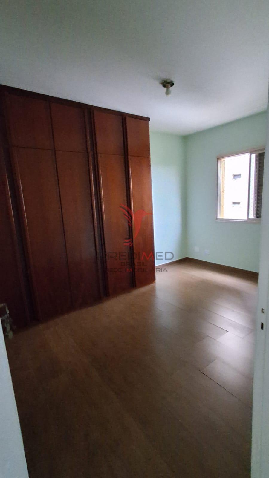 Vendo Apartamento com garagem coberta na Vila Monteiro  Piracicaba - 